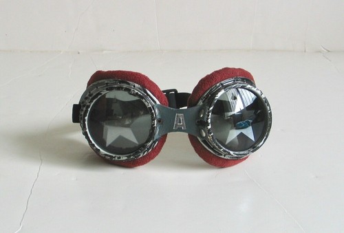 Vintage steam punk goggles - steam,